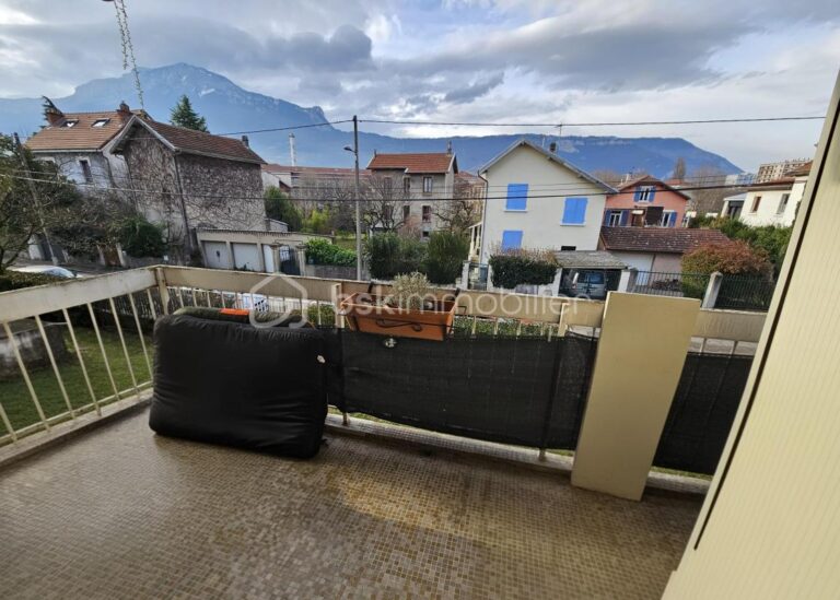 Lumineux T3 rénové – 3 pièces – 2 chambres – 62 m²