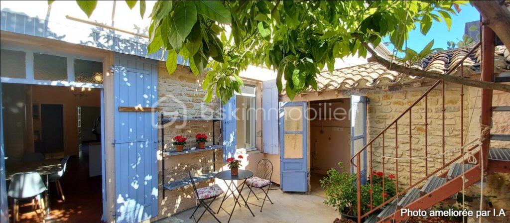 MAISON VIGNERONNE AVEC JARDIN – 5 pièces – 4 chambres – 136 m²