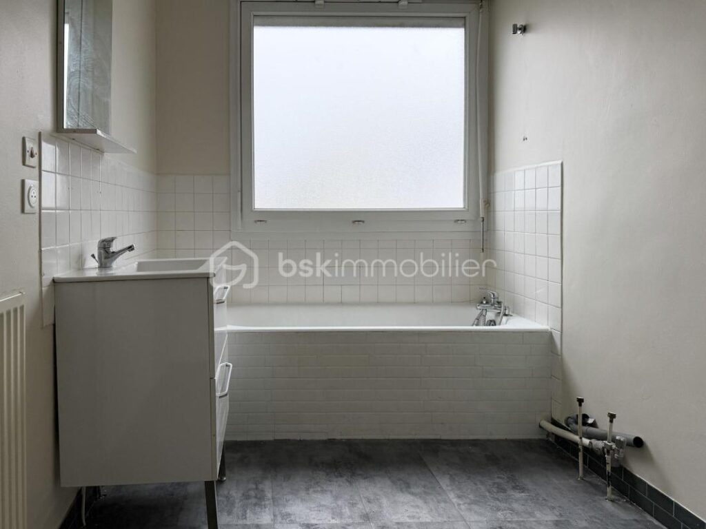 Nouveauté : T2 dans le quartier de Saint-Marc – 2 pièces – 1 chambre – 48 m²