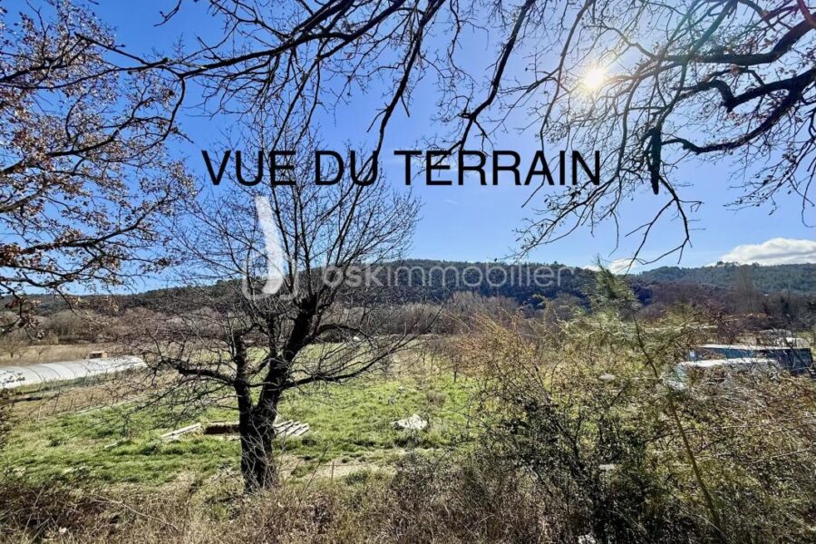 Terrain à vendre à Allemagne en provence
