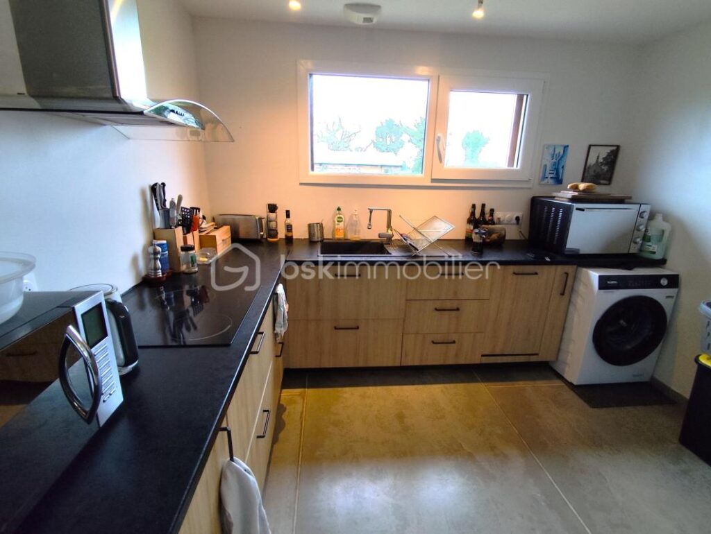 Maison de plein pied de 73 m2 sur la commune de Lécousse – 3 pièces – 2 chambres – 72 m²