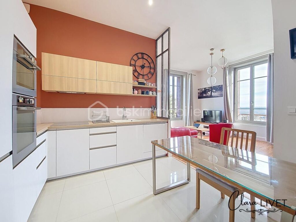 ✨ Exclusivité – T3 de charme dans maison de maître du XIXe siècle – Limas ✨ – 3 pièces – 2 chambres – 73 m²