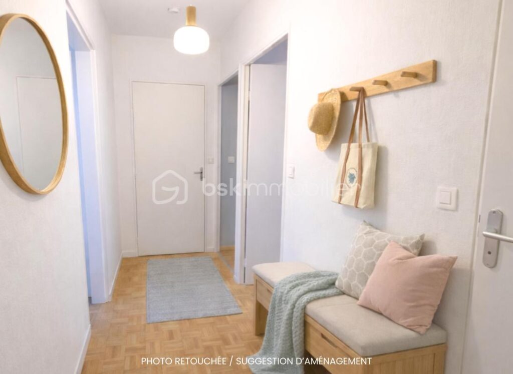 Appartement 2 chambres – 65 m² de lumière, SANS VIS-À-VIS, en hyper-centre, avec STATIONNEMENT et SOLARIUM extérieur – 3 pièces – 2 chambres – 64 m²