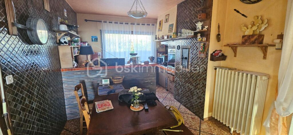 Maison à fort potentiel rare à la vente – 10 pièces – 5 chambres – 136 m²