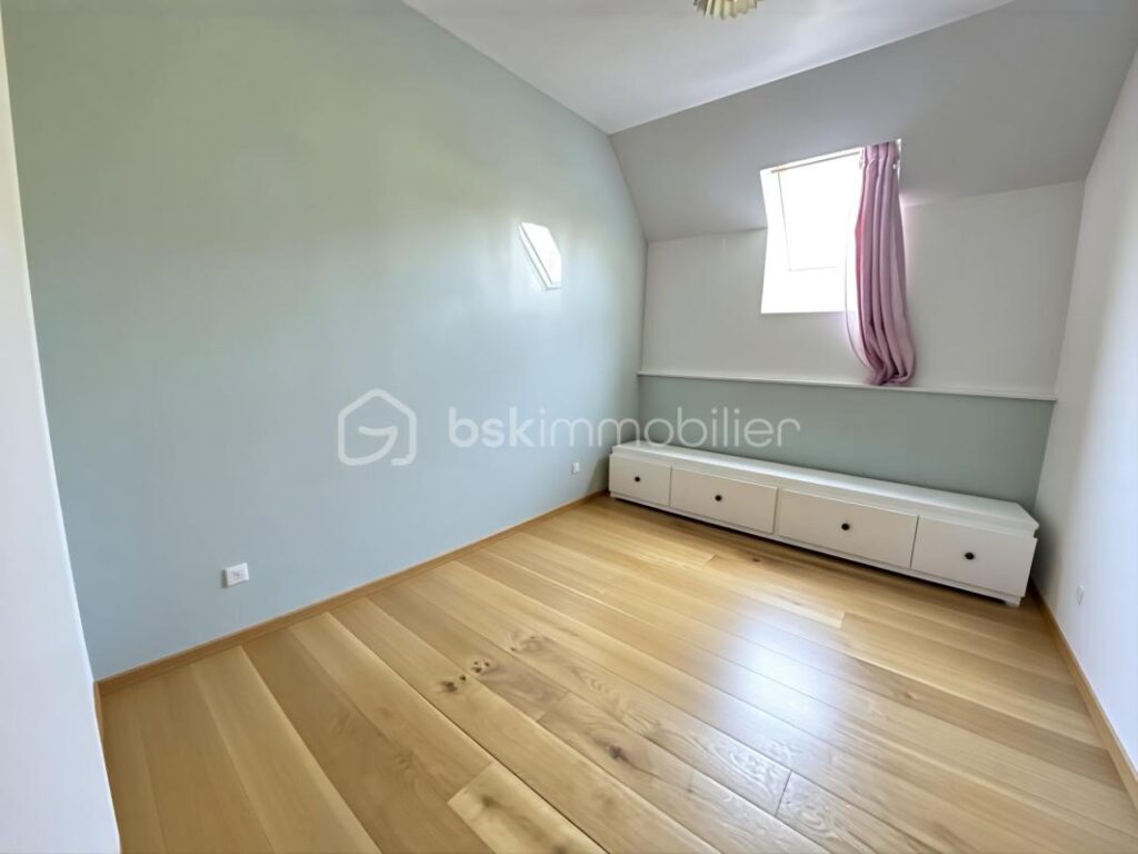 MAISON INDIVIDUELLE 6 PIÈCES 4 CHAMBRES MEAUX QUARTIER RECHERCHÉ – 367 000 € – DPE CLASSE C – 6 pièces – 4 chambres – 120 m²