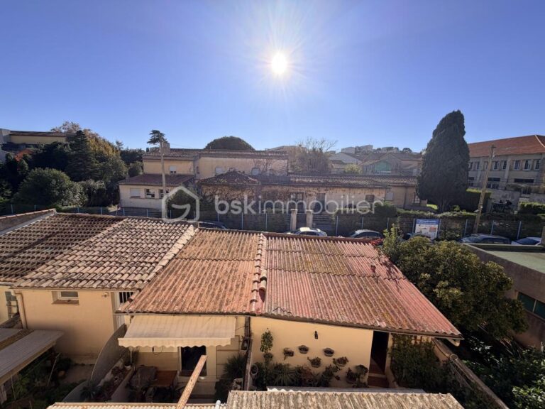 NOUVEAU – DUPLEX PROXIMITE PORT – 2 pièces – 1 chambre – 37 m²