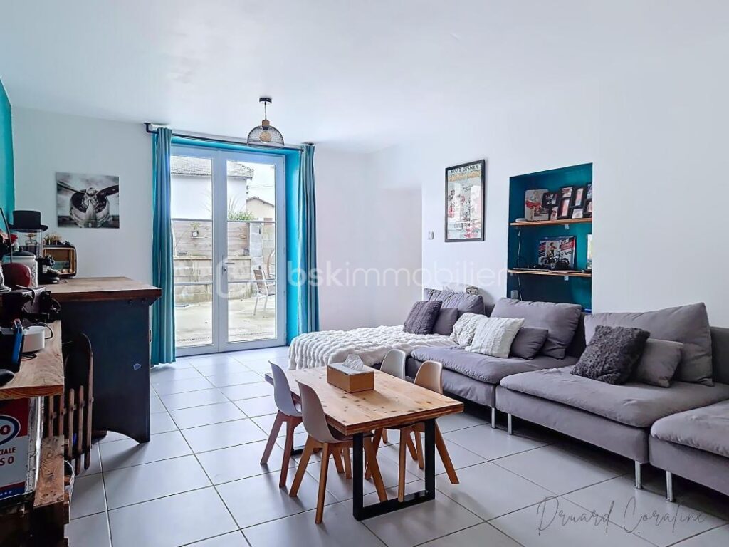 Maison de charme et de caractère – avec 4 chambres – 5 pièces – 4 chambres – 145 m²