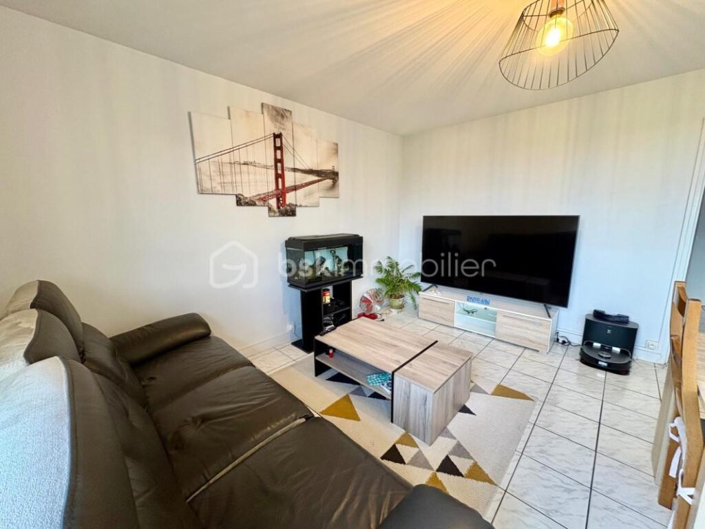 F4 clé en main avec parking privé et cave – 4 pièces – 3 chambres – 74 m²