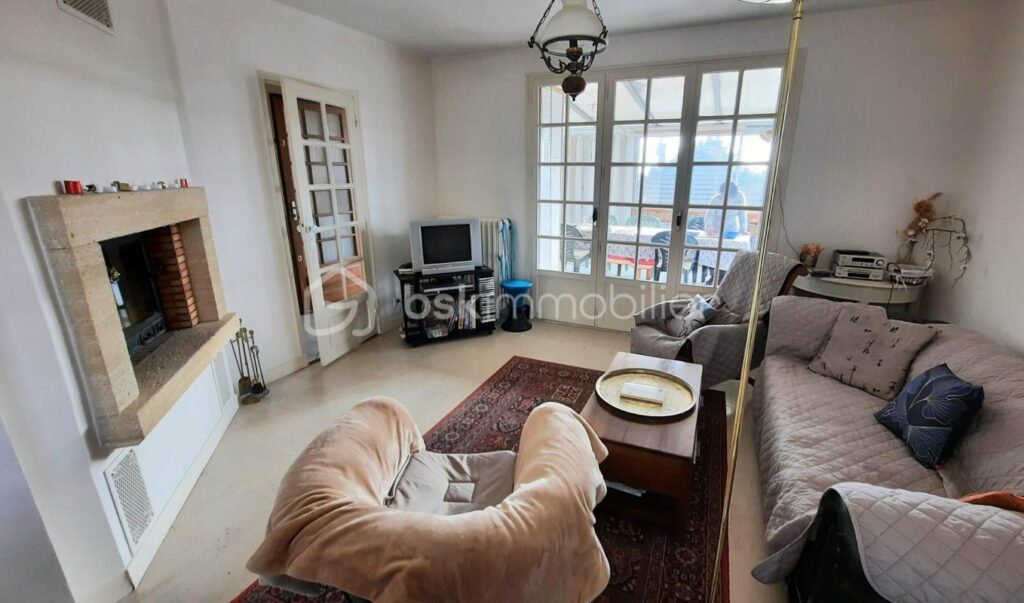 Pavillon, quartier résidentiel – 9 pièces – 5 chambres – 169 m²