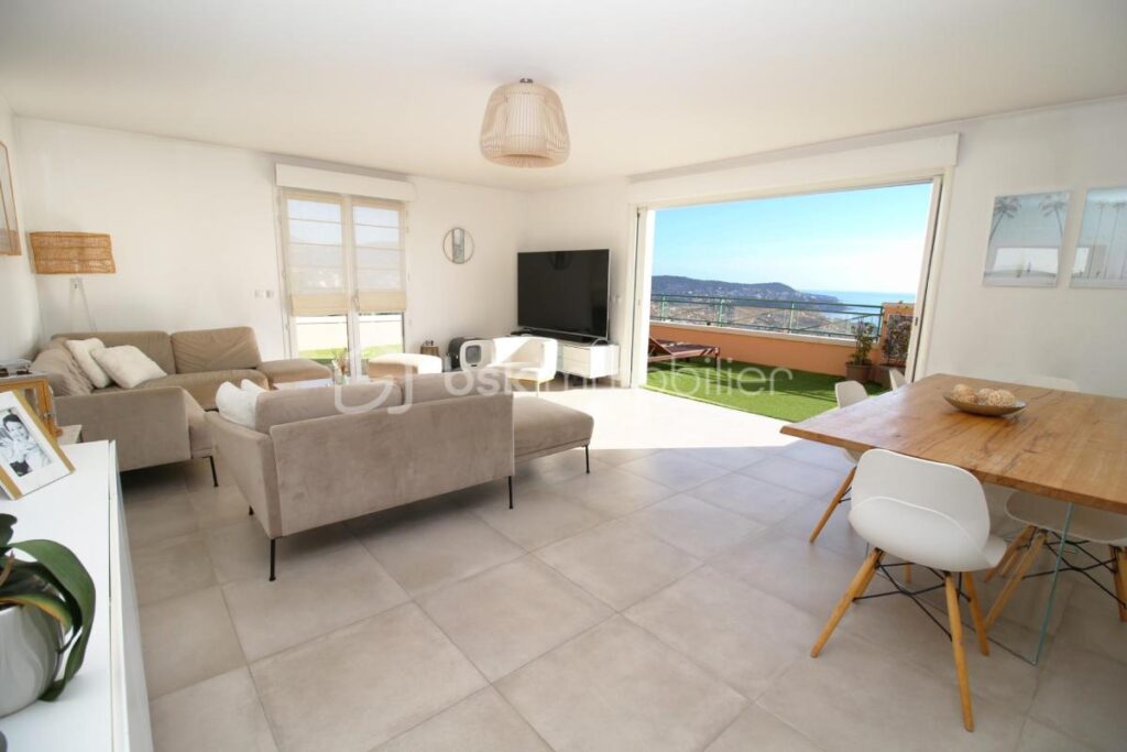 Penthouse 122m2 4 Pièces Vue Mer Au calme a vendre – 4 pièces – 3 chambres – 122 m²