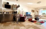 Appartement T3 rénové avec vue mer panoramique – Résidence sécurisée avec piscine à Eze Village – 3 pièces – 2 chambres – 67 m²