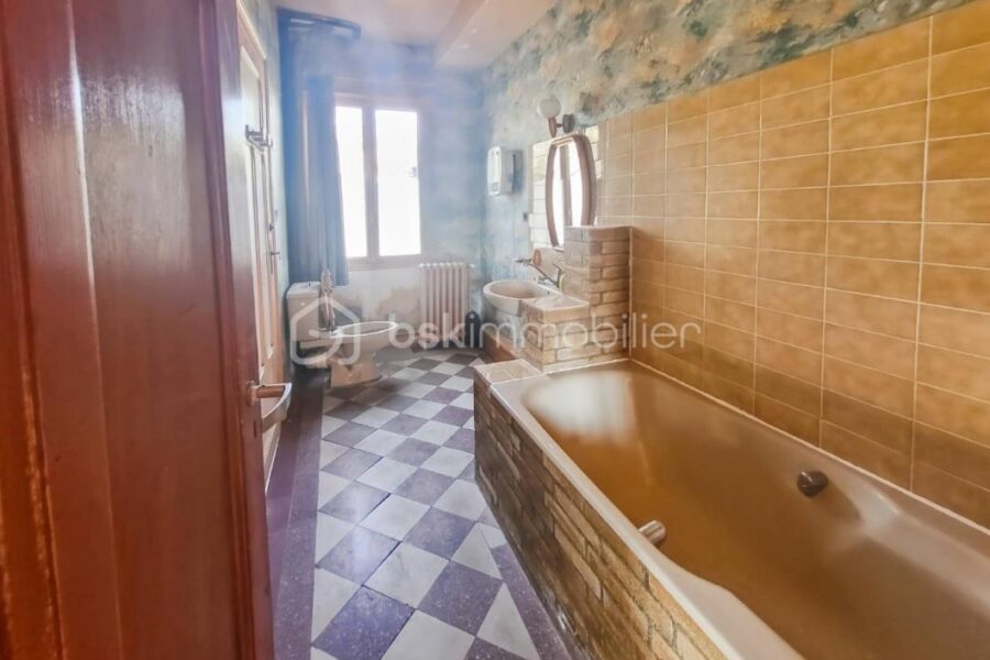Maison à vendre à Embrun — Vue montagne — photo 6