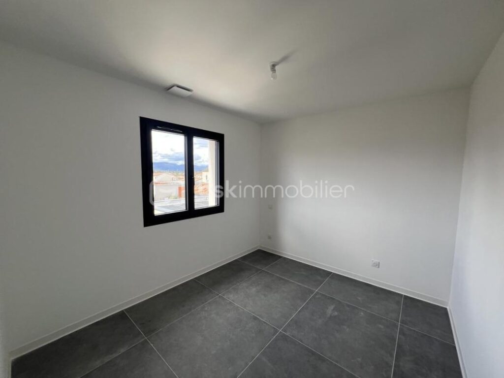 Maison d’exception à Montélimar, havre de paix avec piscine ! – 6 pièces – 5 chambres – 150 m²