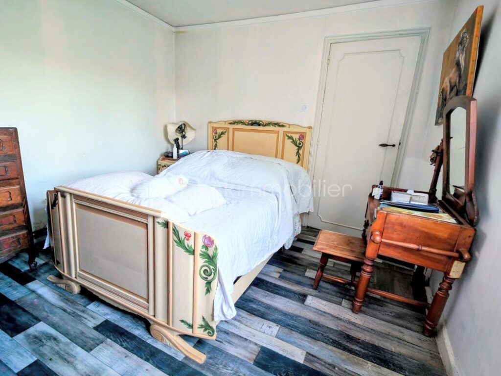 La Maison des Cyclamens : 2 ch, garage sur 1625 m2 dans un espace boisé classé – 3 pièces – 2 chambres – 51 m²