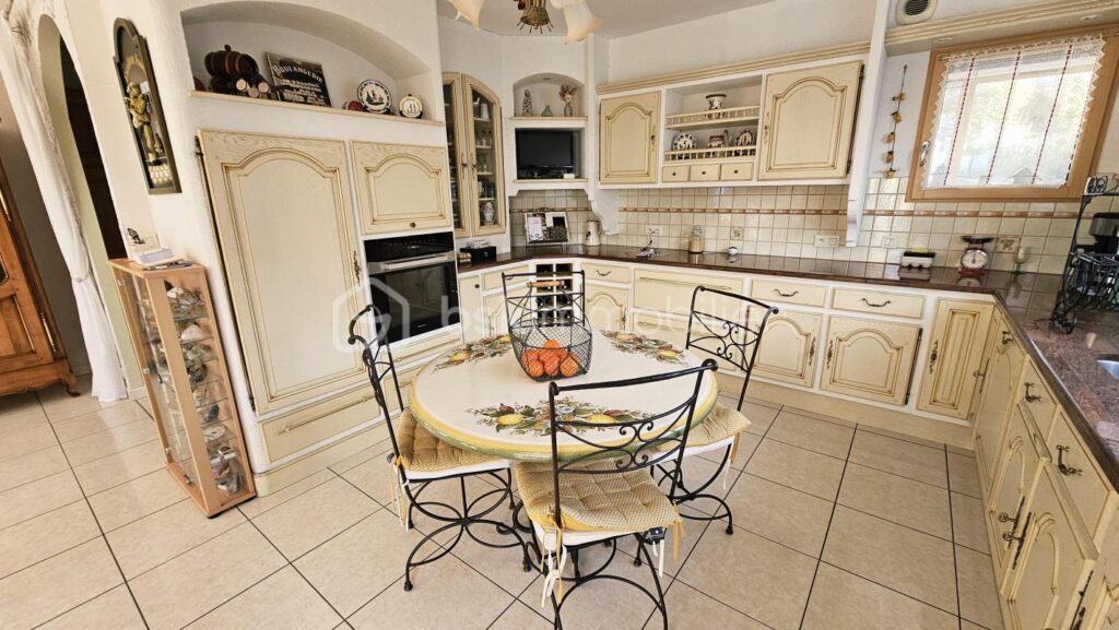 Maison d’Architecte Vue Mer – Équipée PMR – Plage 3 mn – 7 pièces – 4 chambres – 223 m²