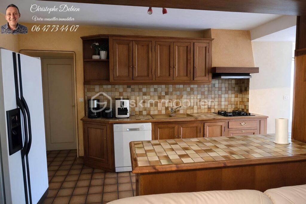 ✨ PAVILLON – 118 M² – 3 CHAMBRES – DÉPENDANCES – GRAND TERRAIN – CHAVAGNES-EN-PAILLERS✨ – 5 pièces – 3 chambres – 118 m²