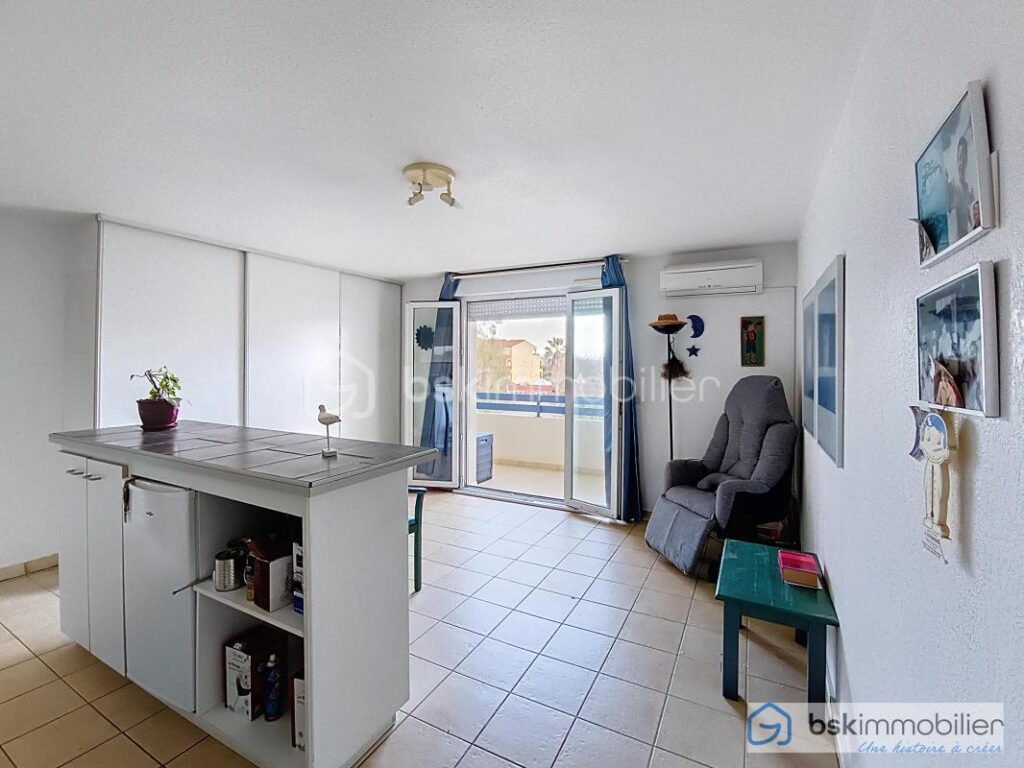 Appartement lumineux avec terrasse ensoleillée à Canet-en-Roussillon – 2 pièces – 1 chambre – 43 m²