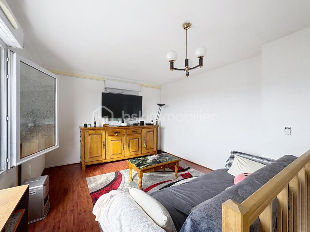 ✨ APPARTEMENT T3 DE 60 m² LUMINEUX AVEC BALCON ✨ – 3 pièces – 2 chambres – 60 m²