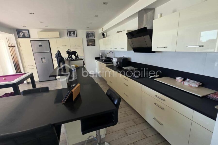 Maison à vendre à Roquebrune sur argens