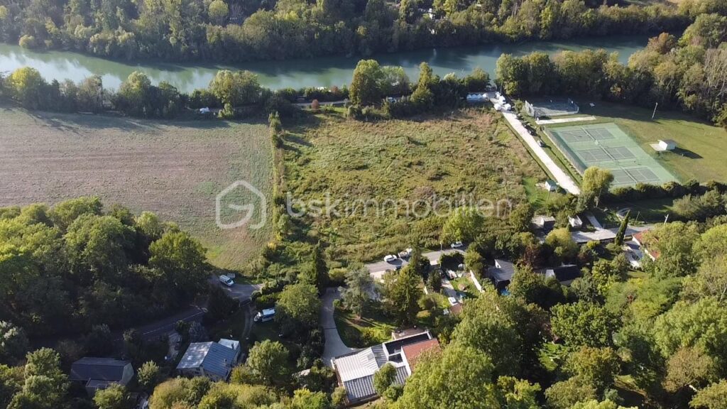 À VENDRE – Maison de prestige avec vue imprenable sur la Marne – Chalifert / Chessy – 8 pièces – 6 chambres – 310 m²