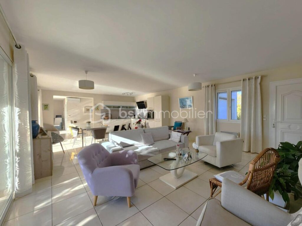 Superbe villa avec vue panoramique exceptionnelle – 5 pièces – 4 chambres – 149 m²