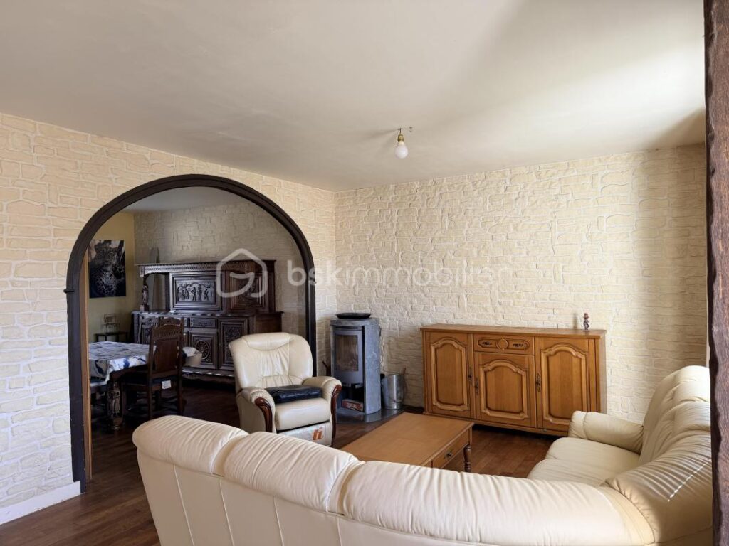 Maison Familiale – 7 pièces – 5 chambres – 155 m²