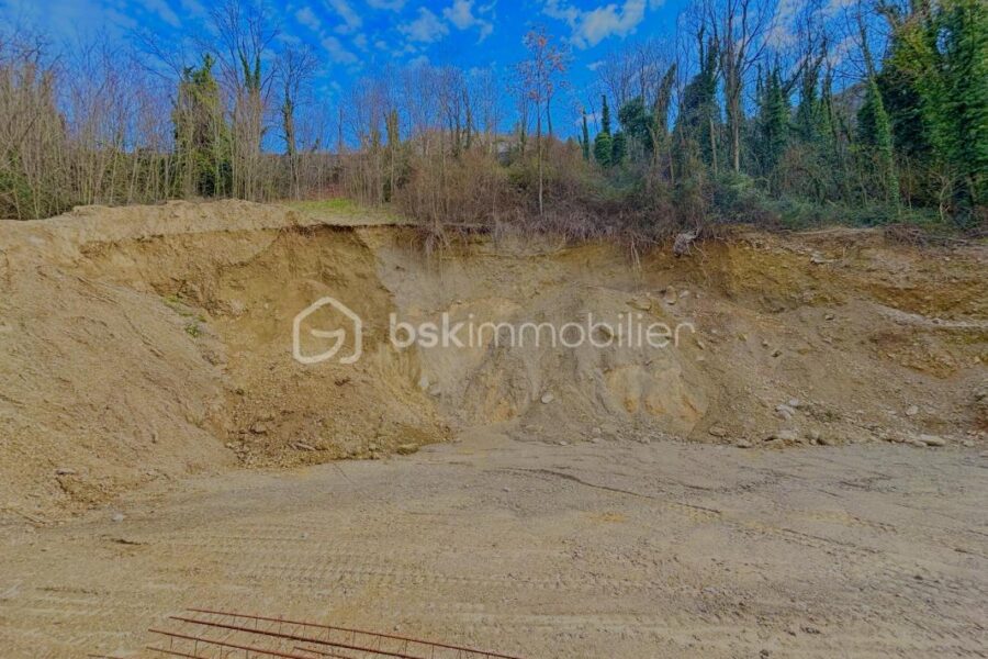 Terrain à vendre à Chambery