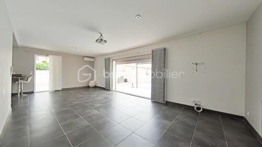 VILLA 3 FACES 4 CHAMBRES ELNE – 5 pièces – 4 chambres – 124 m²