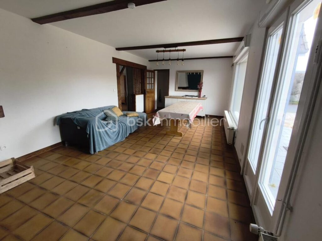 Charmant pavillon familial aux beaux volumes – 7 pièces – 4 chambres – 145 m²