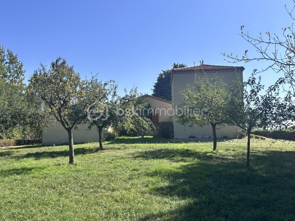 Propriété Gersoise avec deux maisons et 4,5 hectares, idéale pour différents projets – 8 pièces – 3 chambres – 148 m²