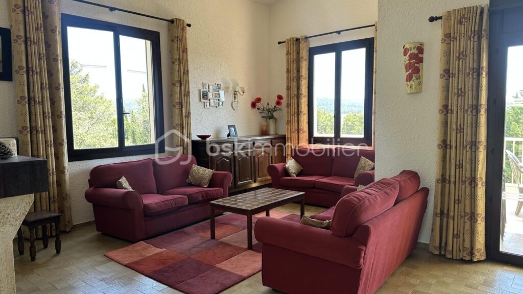 Villa 4 chambres – vue incroyable – 40 mn aéroport Carcassonne – au cœur des Corbières – 6 pièces – 4 chambres – 130 m²