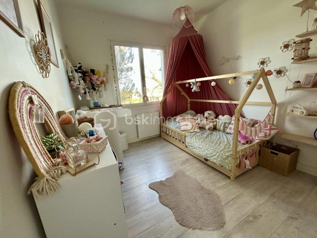 T3 de 64 m2 avec vue dégagée à Urrugne – 3 pièces – 2 chambres – 64 m²