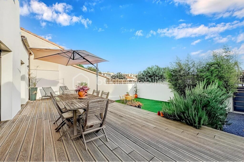 *** MAGNIFIQUE VILLA T5 de 2016 AVEC JARDIN PISCINABLE à PALAVAS *** – 5 pièces – 4 chambres – 100 m²