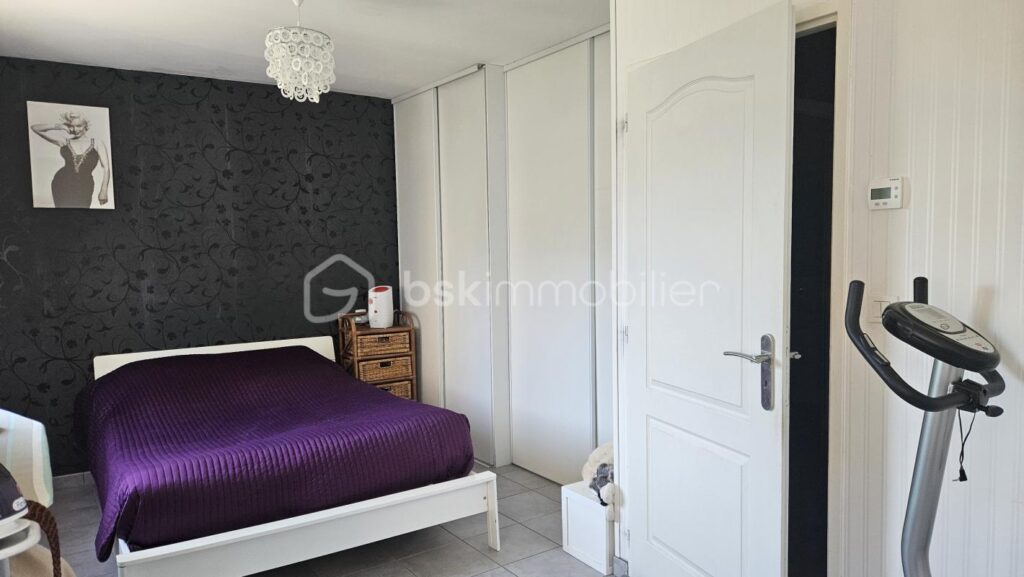 Maison de village 127 m² – 4 pièces – 3 chambres – 127 m²