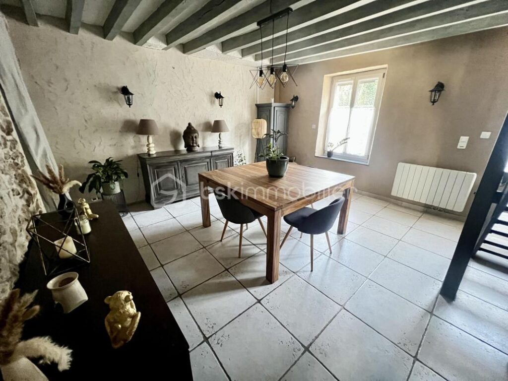 Submergez-vous dans une oasis de tranquillité à quelques minutes de Crécy la Chapelle! – 6 pièces – 4 chambres – 150 m²