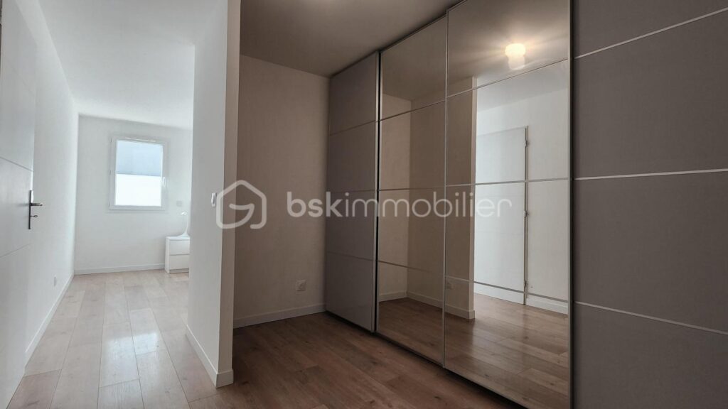 Maison construite en 2020 à haute performance énergétique – 6 pièces – 5 chambres – 170 m²