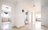 Appartement à vendre à Paris 18e arrondissement — Vue sur la ville — photo 6