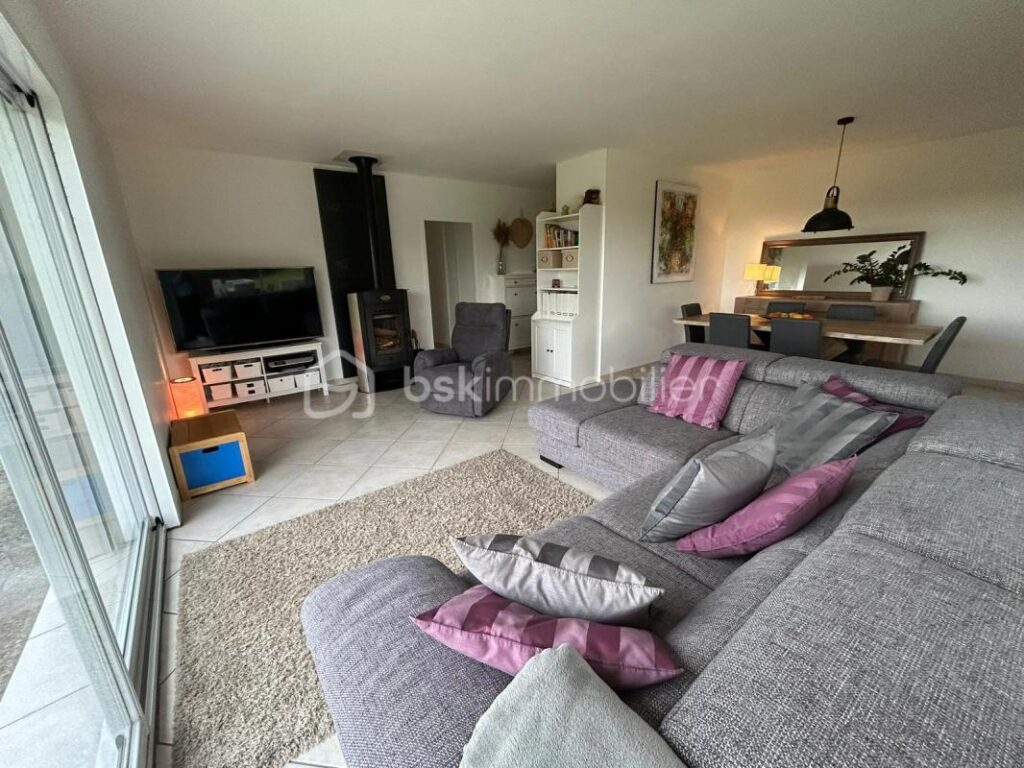 A SAISIR MAISON CONTEMPORAINE – 4 pièces – 3 chambres – 98 m²