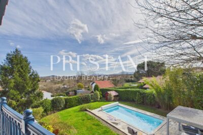 Maison – 7 pièces – 4 chambres – 150 m²