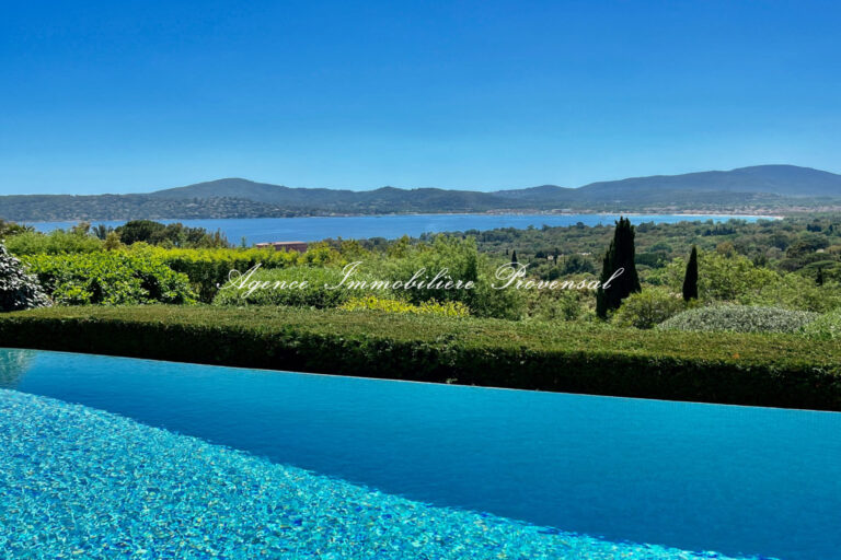 location saisonnière villa 7 Pièce(s) – 7 pièces – 6 chambres – 270.00 m²