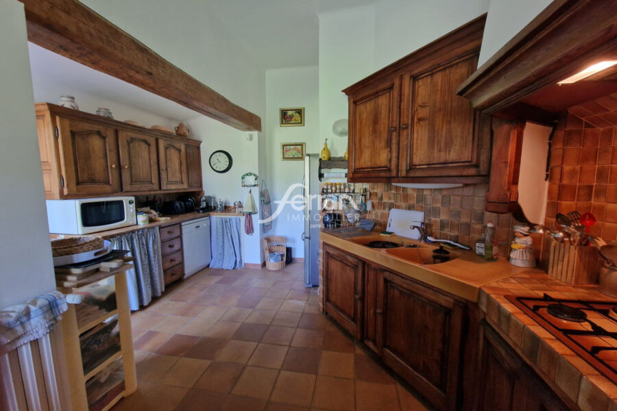 Maison à vendre à Sillans-la-cascade