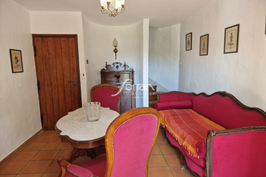 Maison à vendre à Sillans-la-cascade