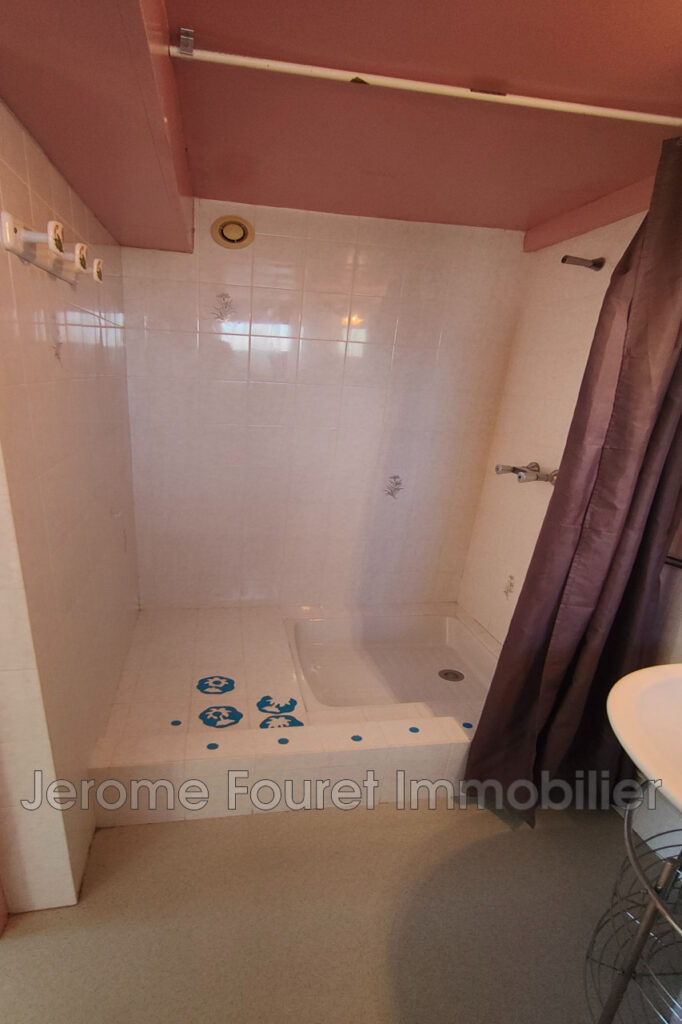 location appartement – NR pièces – 1 chambre – 41.71 m²