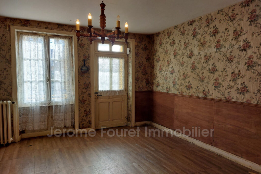 vente maison de ville – NR pièces – 3 chambres – 110.00 m²