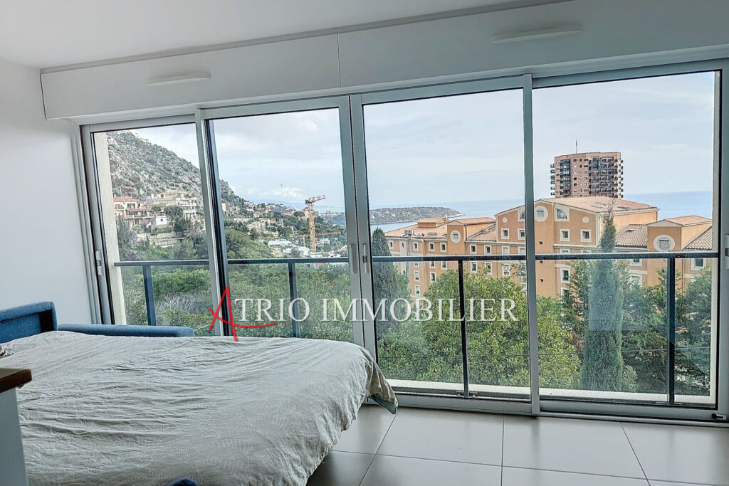 Dans une magnifique Résidence récente avec piscine à débordeme – 1 pièce – NR chambres – 28.00 m²