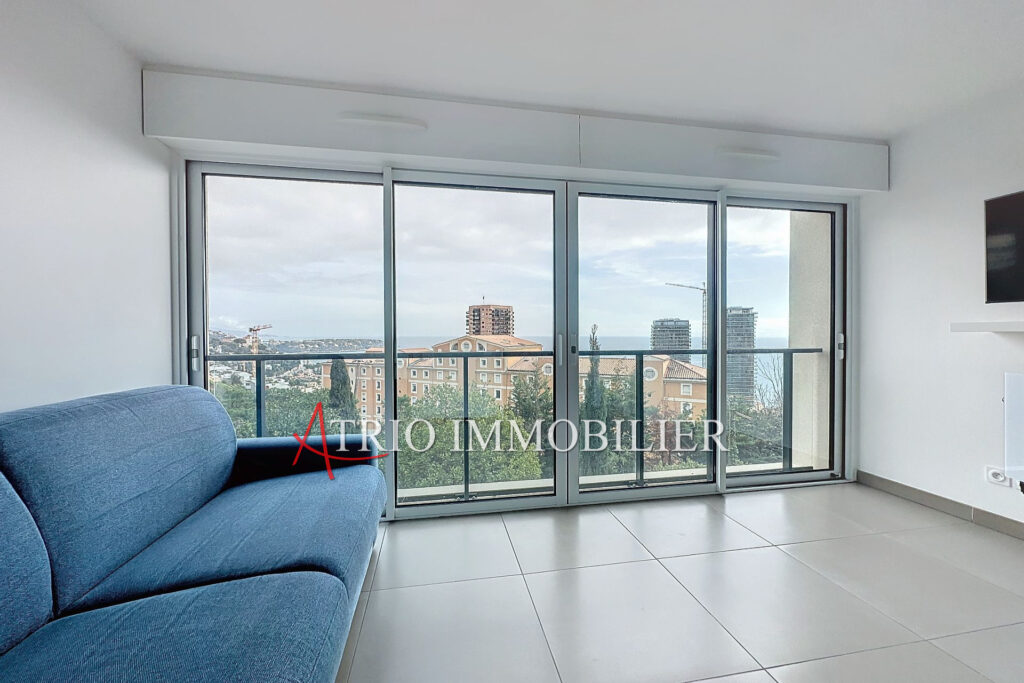 Dans une magnifique Résidence récente avec piscine à débordeme – 1 pièce – NR chambres – 28.00 m²