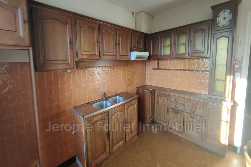 EGLETONS – Maison T3 vue degagée – NR pièces – 2 chambres – 86.00 m²
