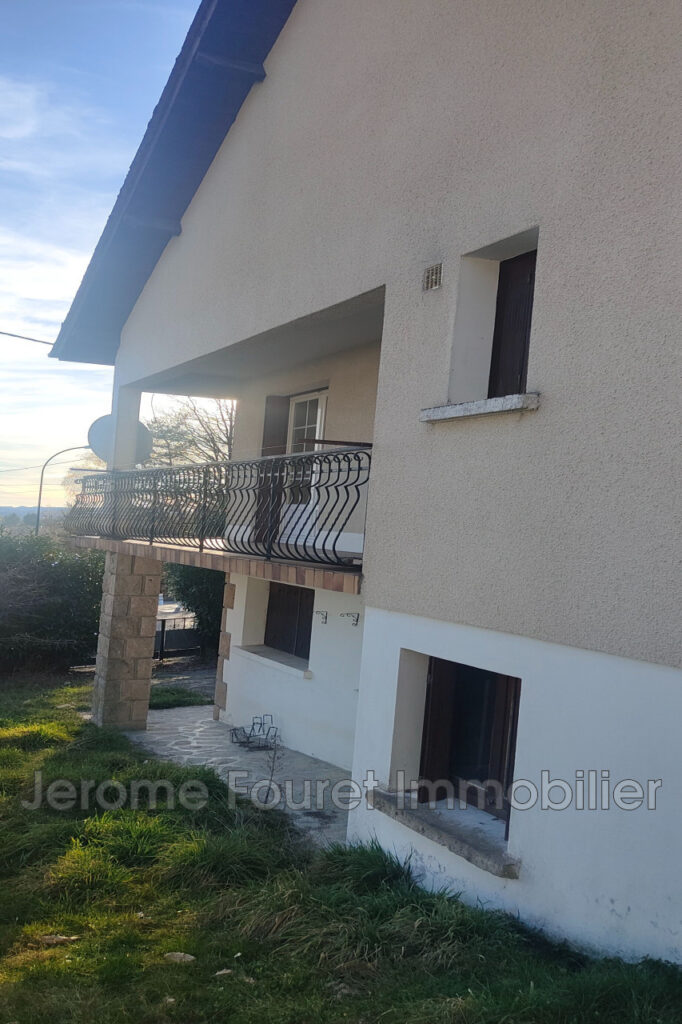 EGLETONS – Maison T3 vue degagée – NR pièces – 2 chambres – 86.00 m²