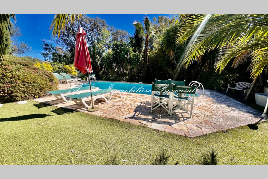 Maison à vendre à Sainte-maxime