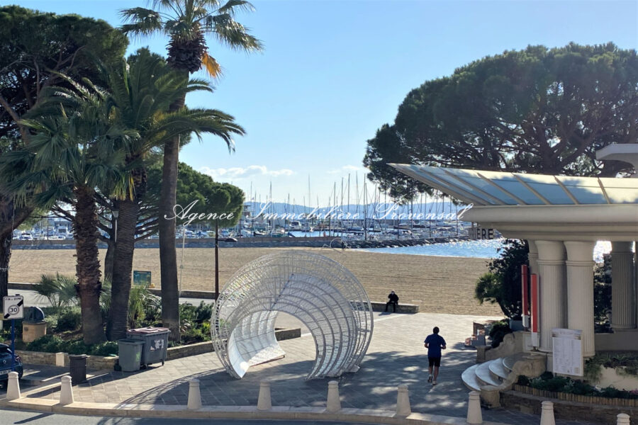 Appartement à louer à Sainte-maxime